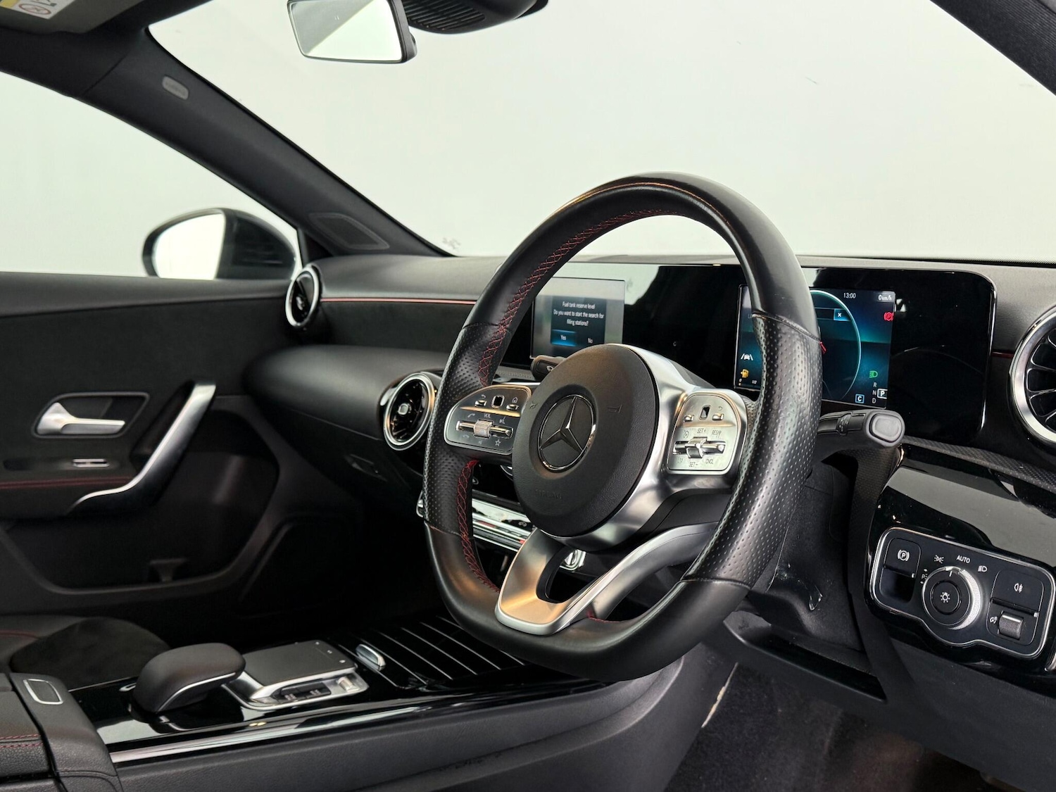 Used Mercedes-Benz A-Class 2018 for sale - 76619906: Photo 15