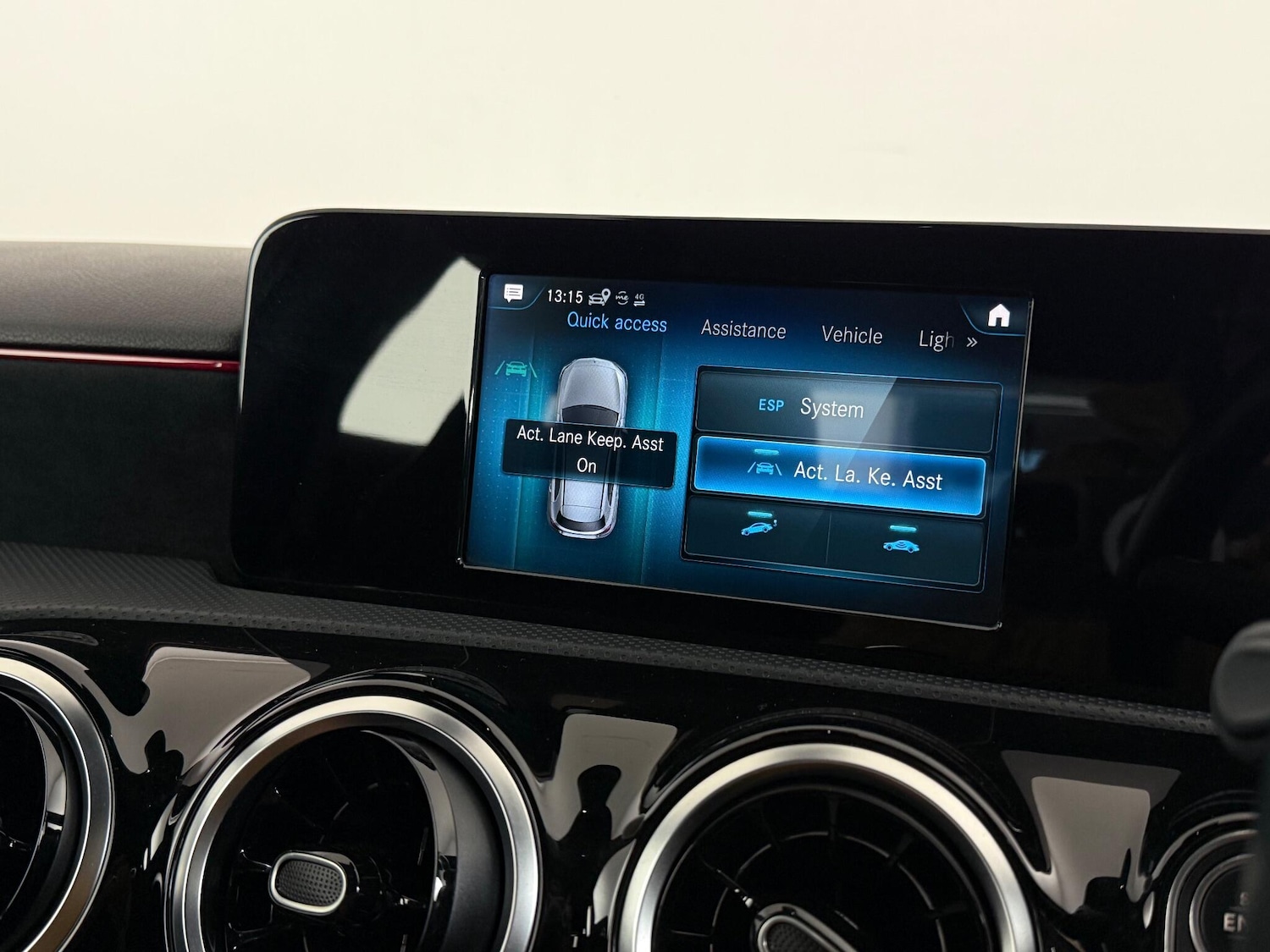 Used Mercedes-Benz A-Class 2018 for sale - 76619906: Photo 31