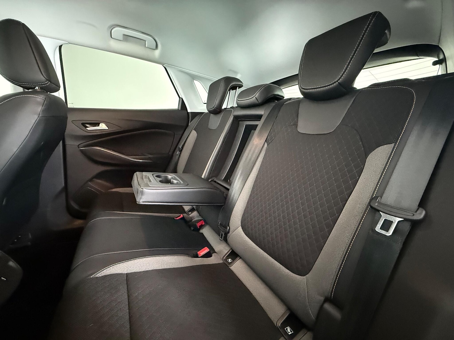 Used Vauxhall Grandland X 2018 for sale - 76468759: Photo 18