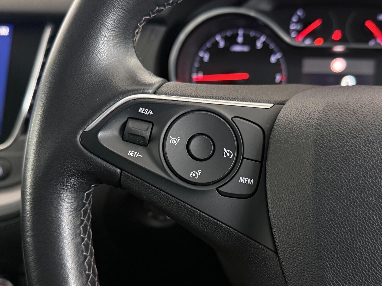 Used Vauxhall Grandland X 2018 for sale - 76468759: Photo 25