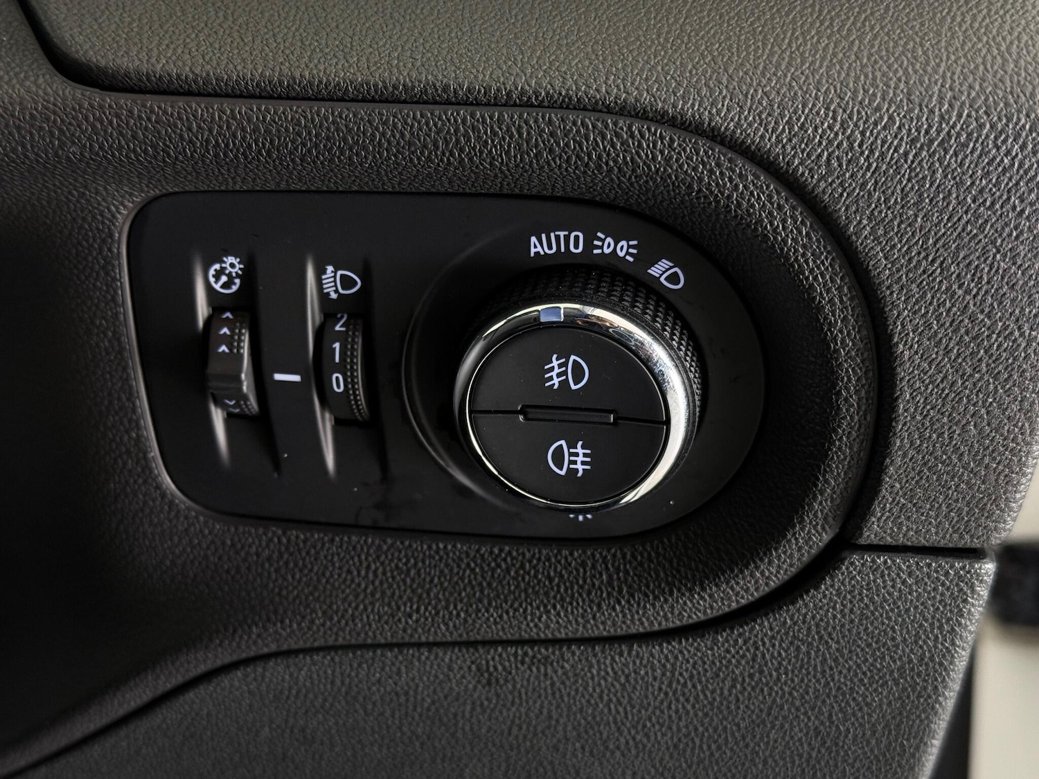 Used Vauxhall Grandland X 2018 for sale - 76468759: Photo 39