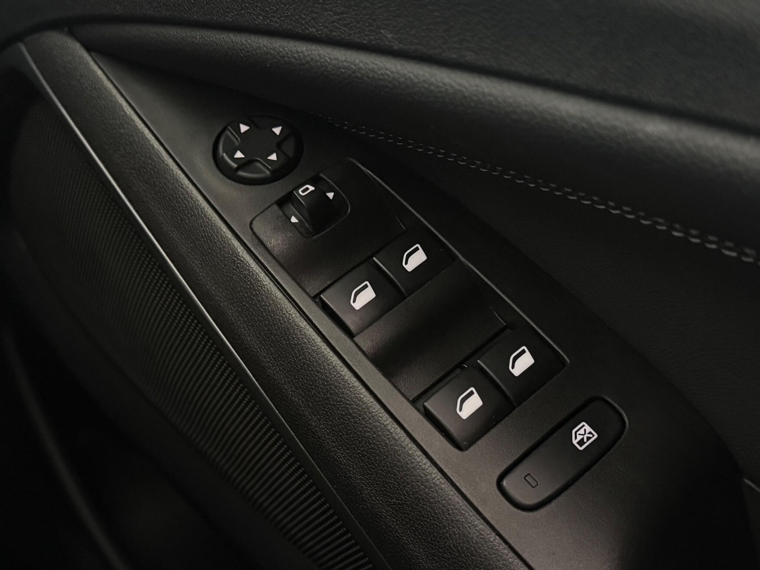 Used Vauxhall Crossland 2022 for sale - 77216641: Photo 22