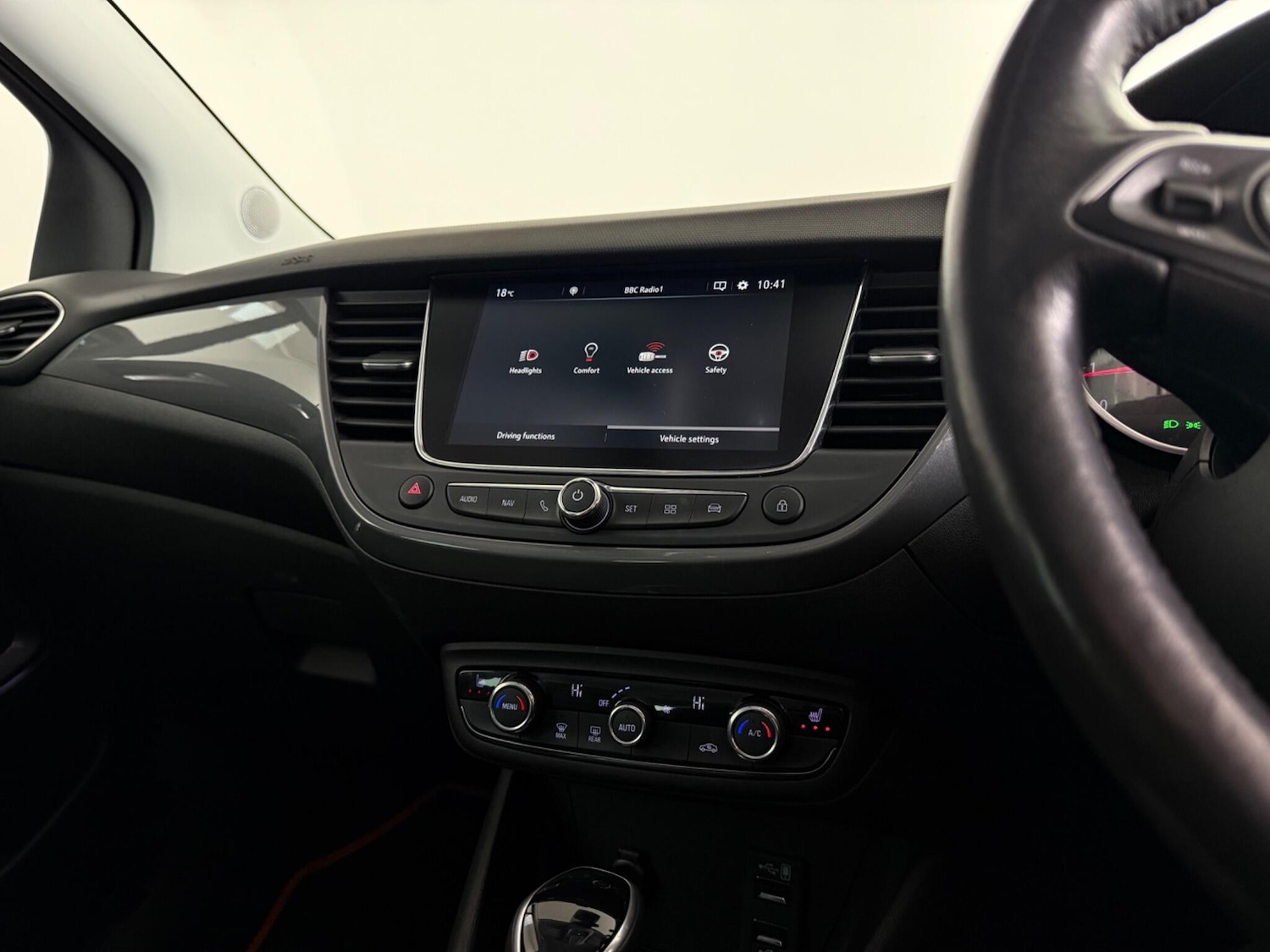 Used Vauxhall Crossland 2022 for sale - 77216641: Photo 35