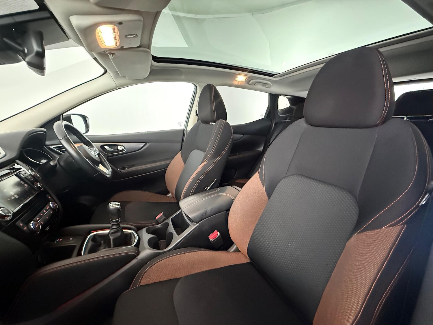 Used Nissan Qashqai for sale - 76468763: Photo 18