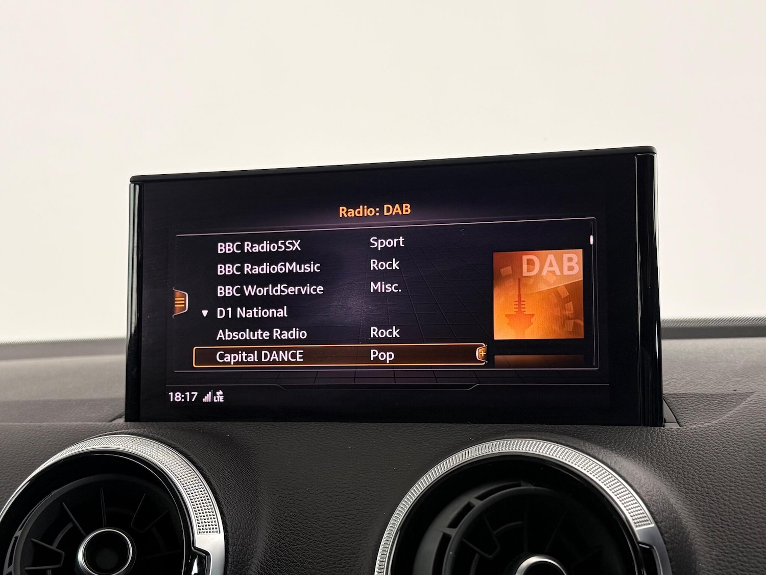 Used Audi Q2 2021 for sale - 77260104: Photo 26