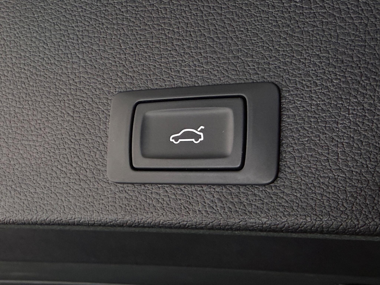 Used Audi Q2 2021 for sale - 77260104: Photo 9