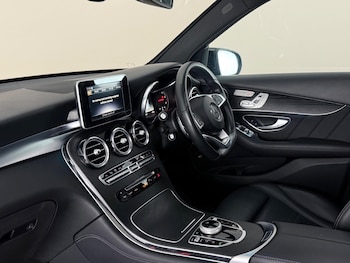 Used Mercedes-Benz GLC 2018 for sale - 78087235: Photo