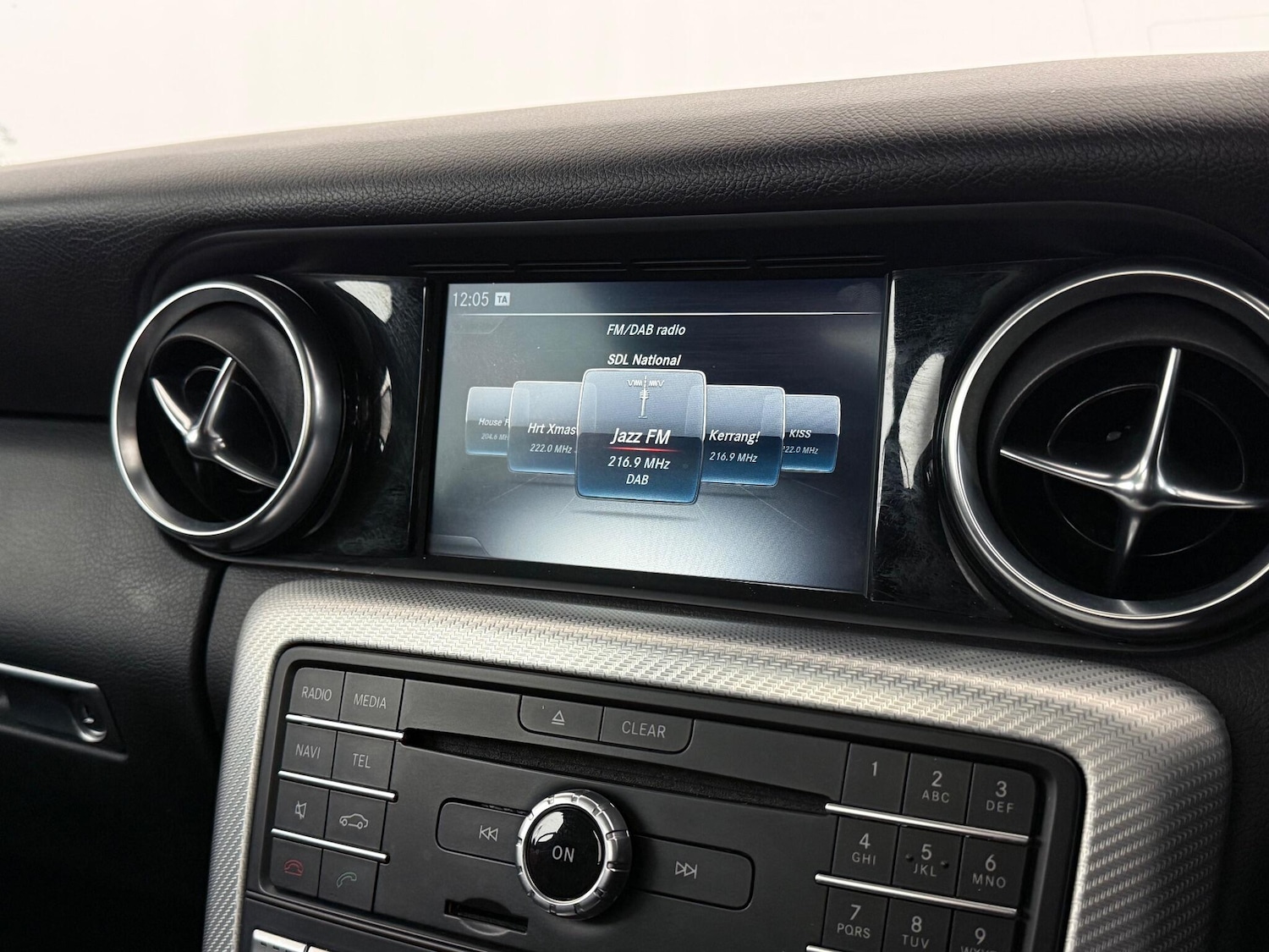 Used Mercedes-Benz SLC 2017 for sale - 77260421: Photo 23