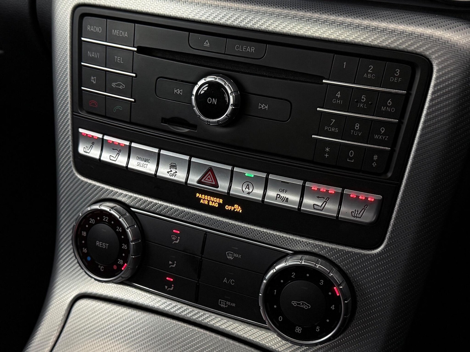 Used Mercedes-Benz SLC 2017 for sale - 77260421: Photo 29