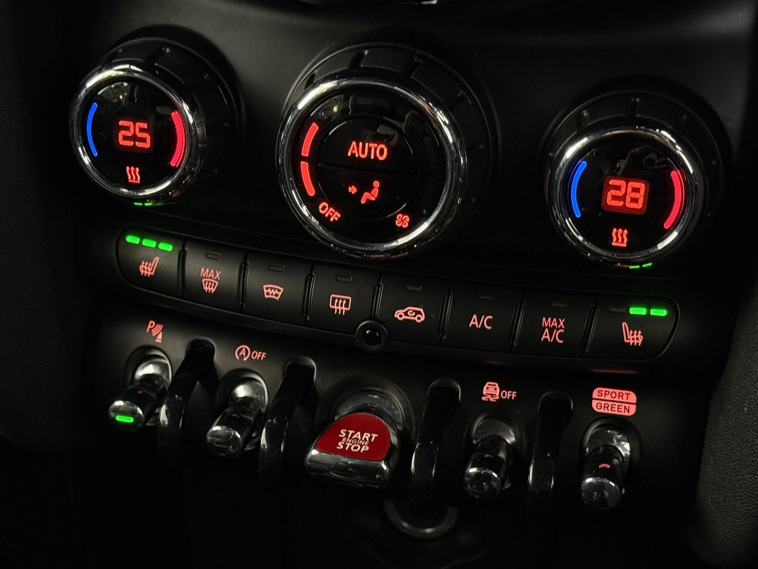 Used MINI Convertible 2021 for sale - 77260623: Photo 28