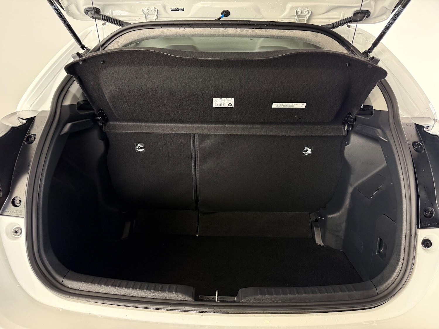 Used Toyota Yaris for sale - 76468625: Photo 10