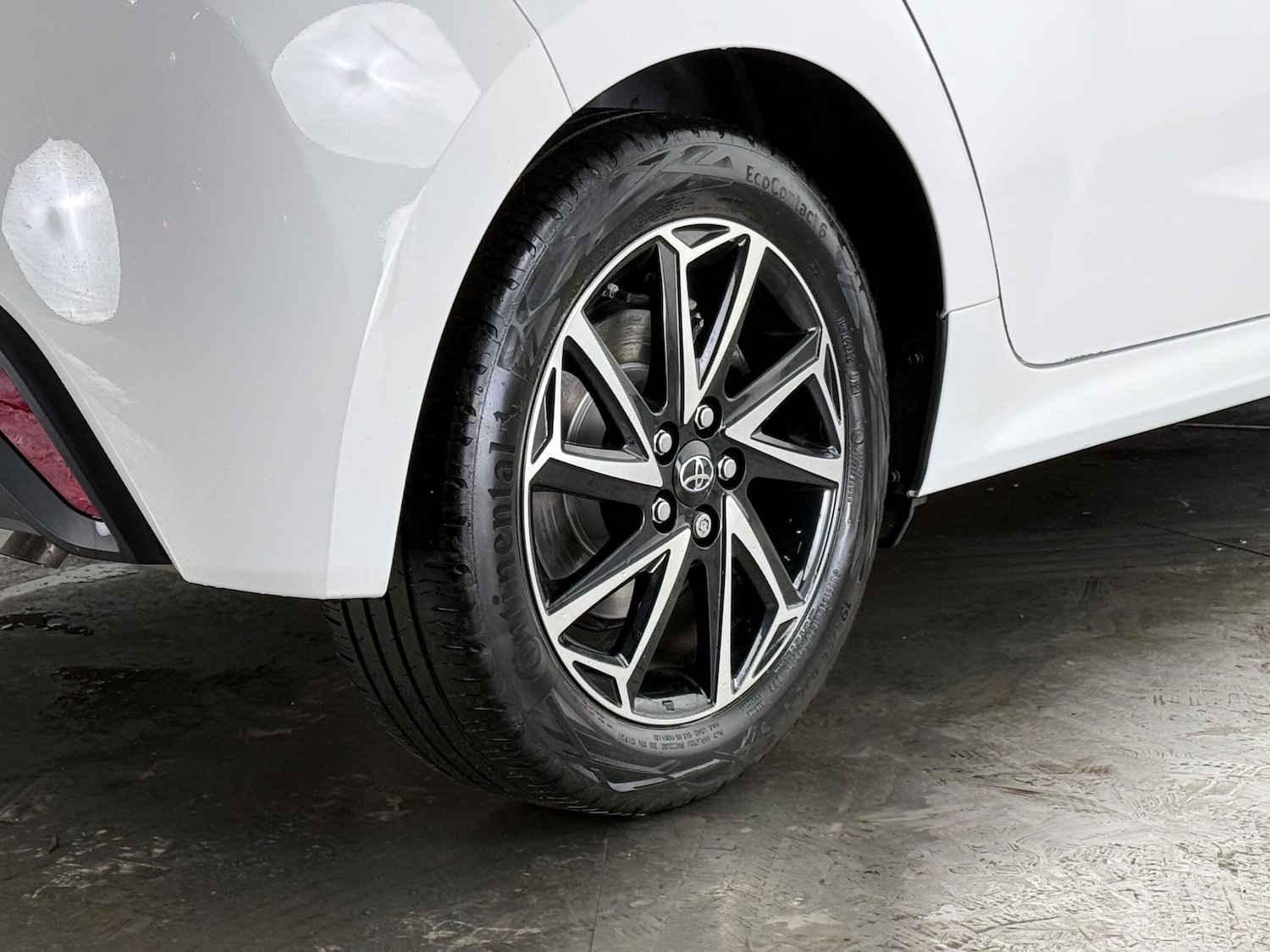 Used Toyota Yaris for sale - 76468625: Photo 12