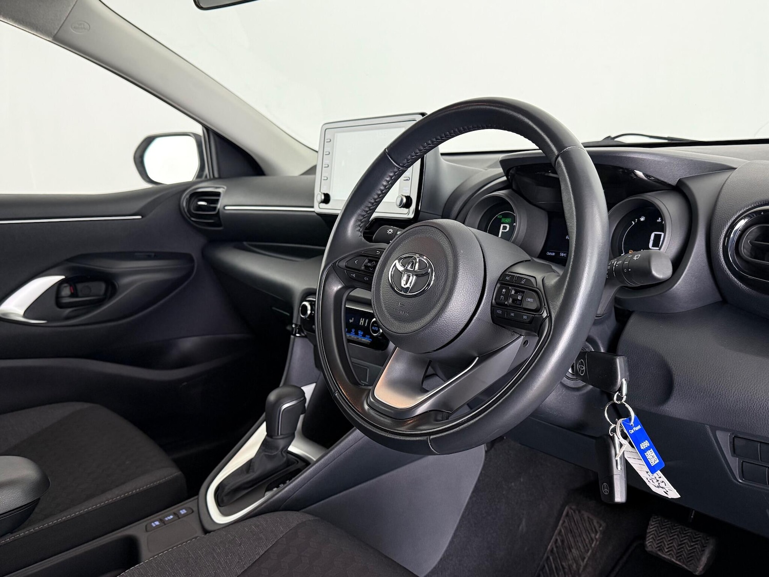 Used Toyota Yaris for sale - 76468625: Photo 14