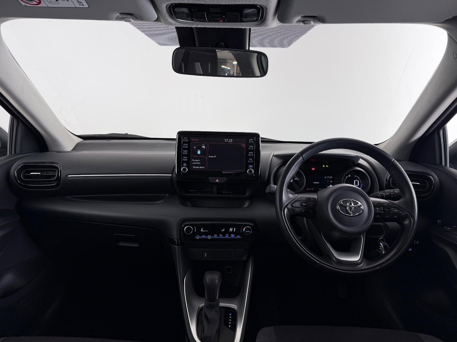 Used Toyota Yaris for sale - 76468625: Photo 19