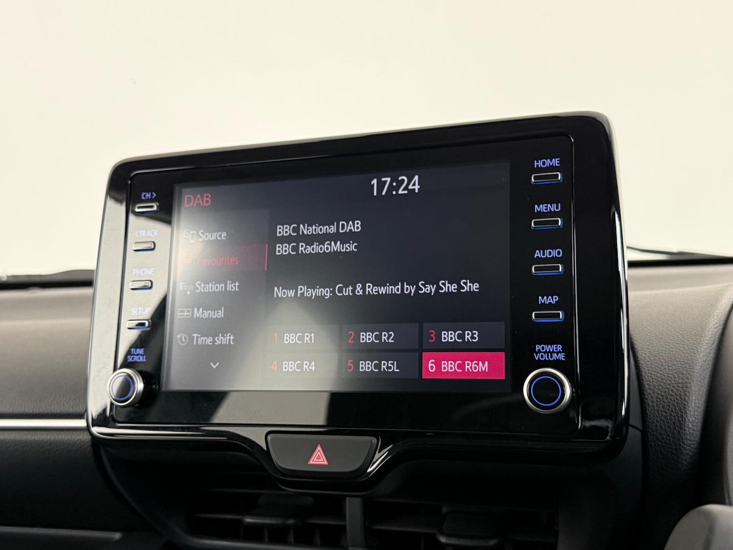 Used Toyota Yaris for sale - 76468625: Photo 30