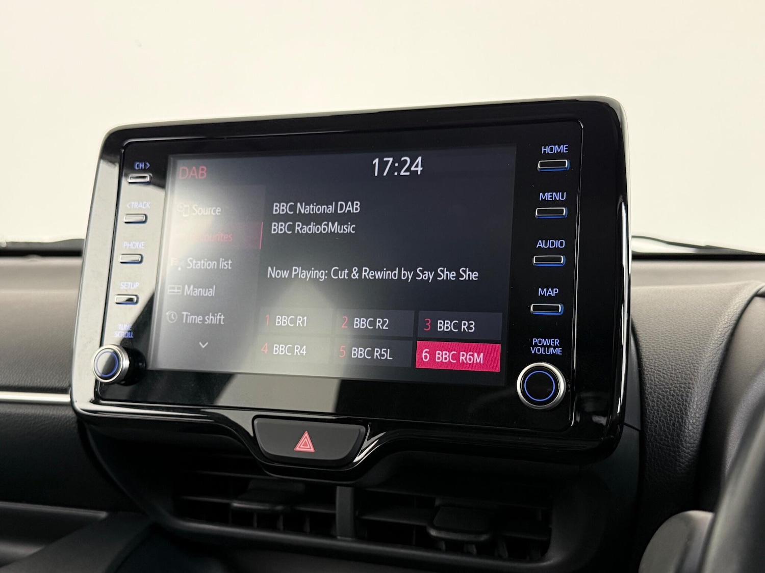 Used Toyota Yaris for sale - 76468625: Photo 32