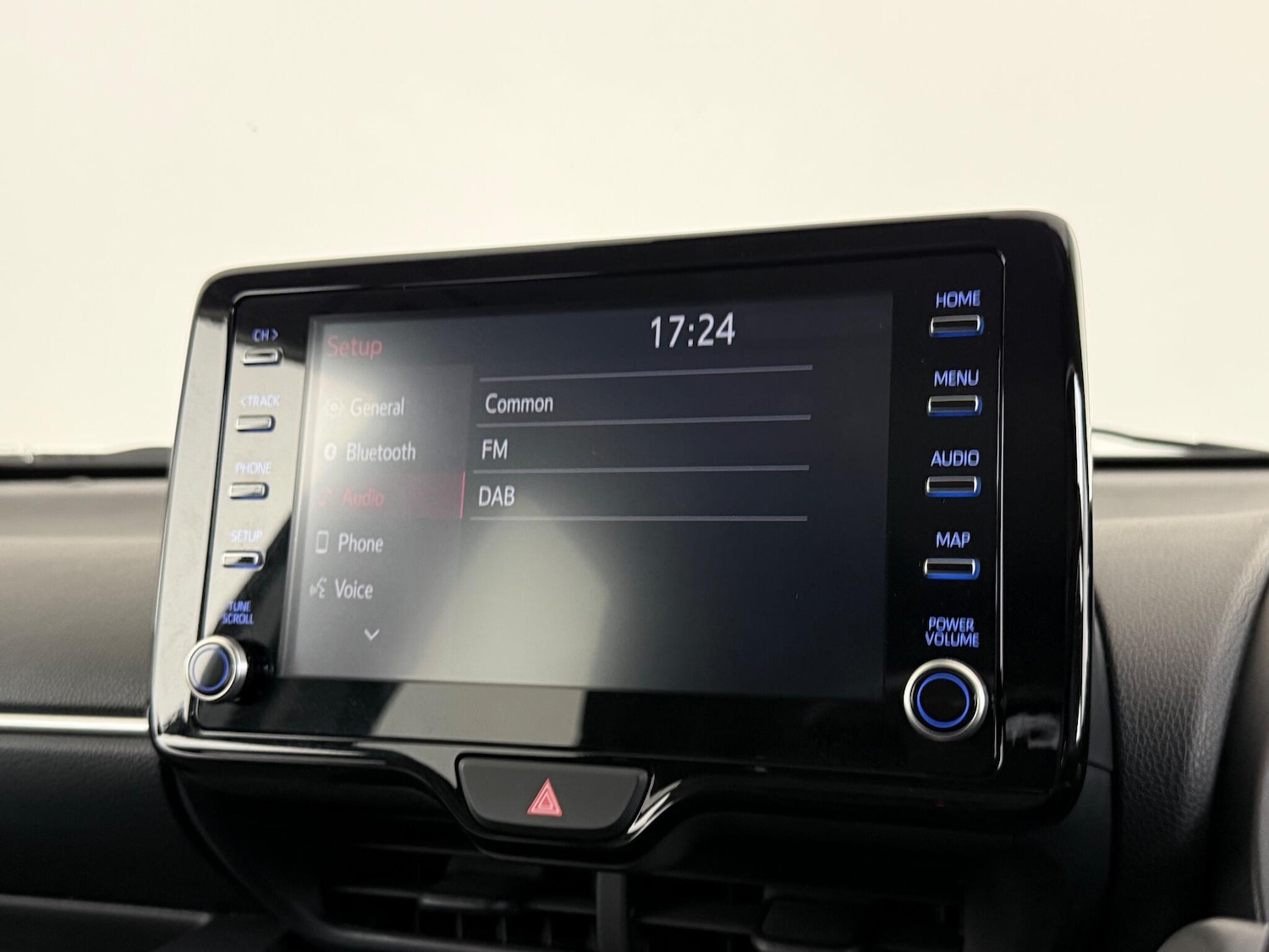 Used Toyota Yaris for sale - 76468625: Photo 34