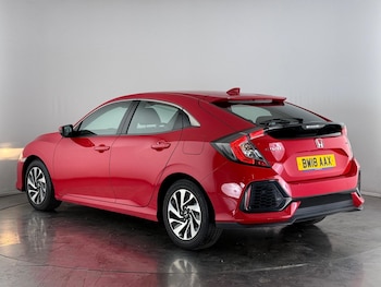 Used Honda Civic 2018 for sale - 77243362: Photo