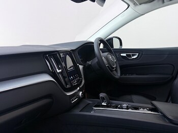Used Volvo XC60 2021 for sale - 78867058: Photo