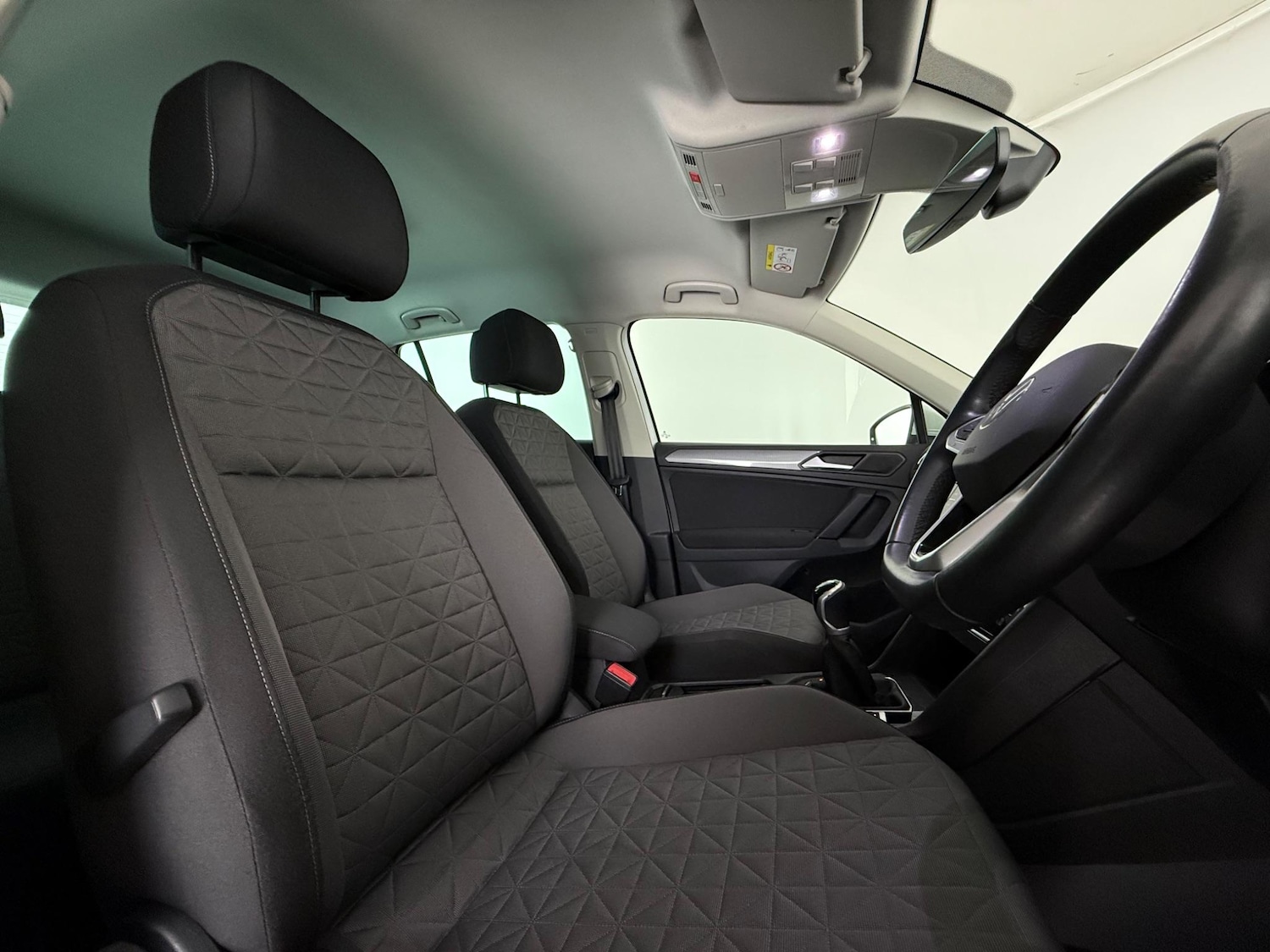 Used Volkswagen Tiguan 2022 for sale - 76468709: Photo 15