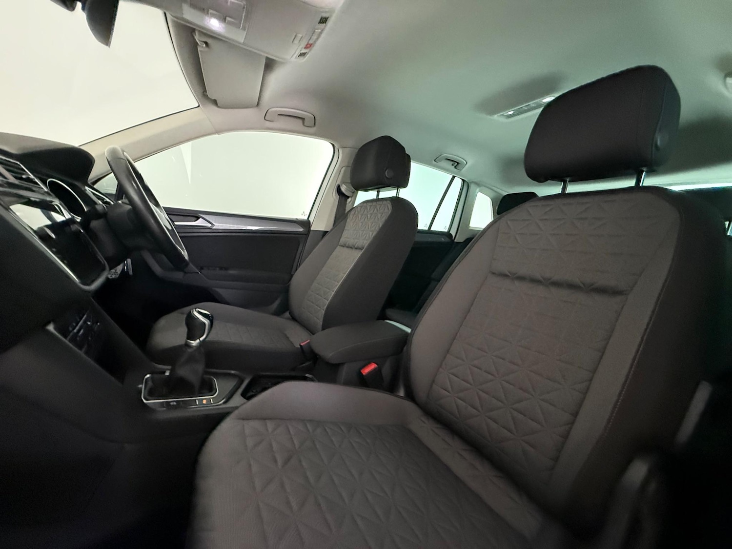 Used Volkswagen Tiguan 2022 for sale - 76468709: Photo 17