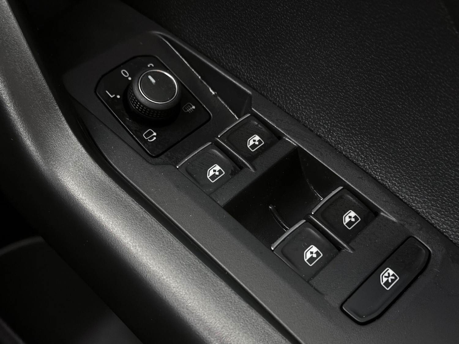 Used Volkswagen T-Cross 2022 for sale - 77195073: Photo 26