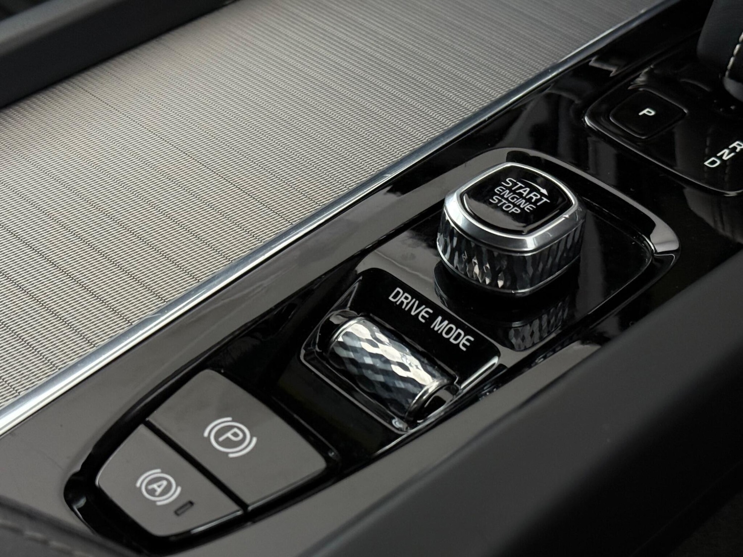 Used Volvo XC60 2020 for sale - 77181171: Photo 34