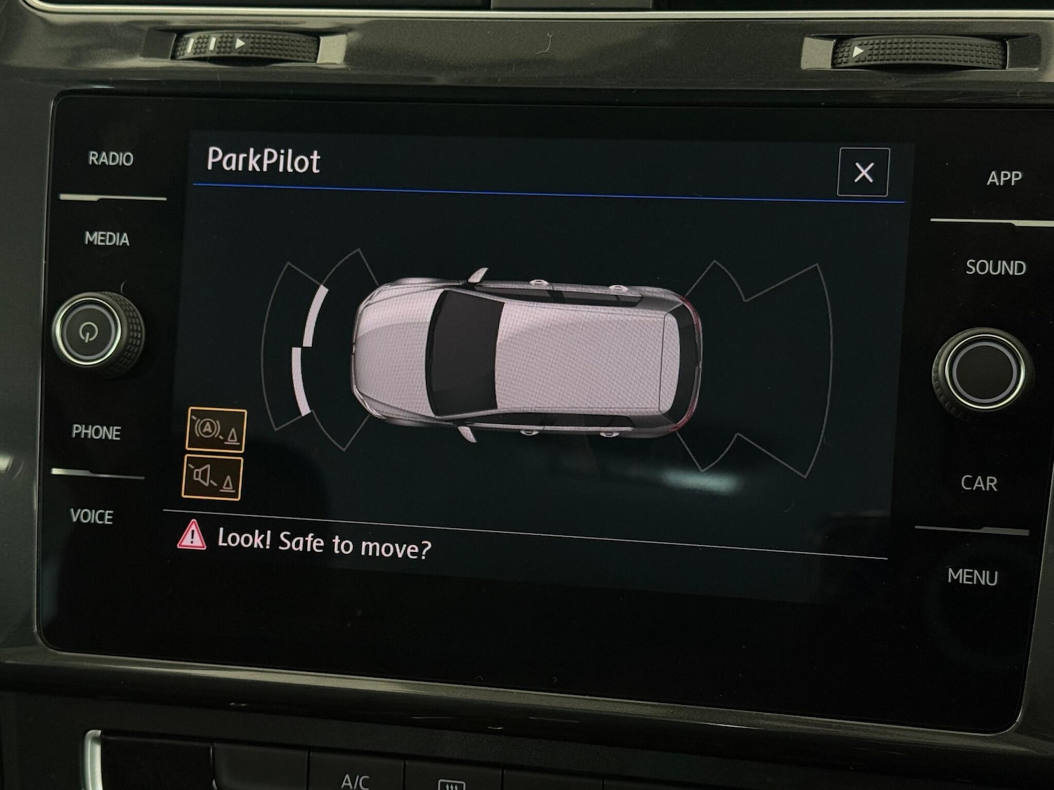 Used Volkswagen Golf 2018 for sale - 76468173: Photo 39