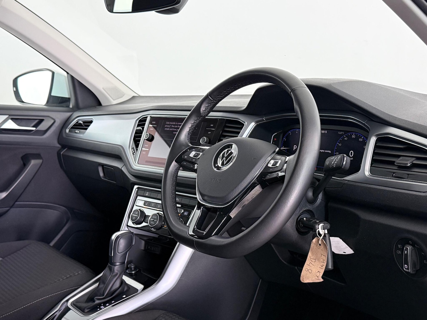 Used Volkswagen T-Roc 2021 for sale - 76899668: Photo 16