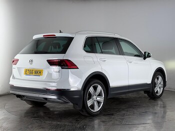 Used Volkswagen Tiguan 2017 for sale - 77754482: Photo