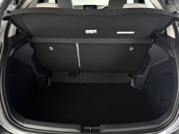 Used Toyota Yaris 2021 for sale - 76216837: Photo 13