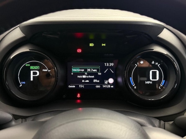 Used Toyota Yaris 2021 for sale - 76216837: Photo 24