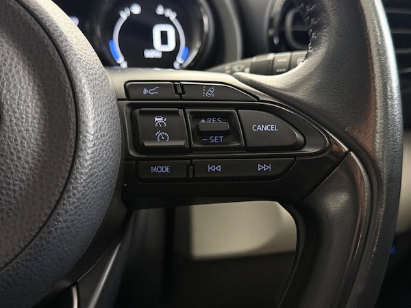 Used Toyota Yaris 2021 for sale - 76216837: Photo 25