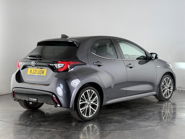 Used Toyota Yaris 2021 for sale - 76216837: Photo 5