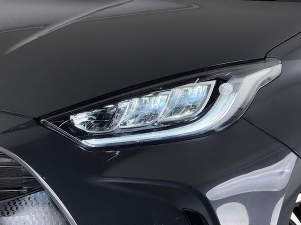 Used Toyota Yaris 2021 for sale - 76216837: Photo 8
