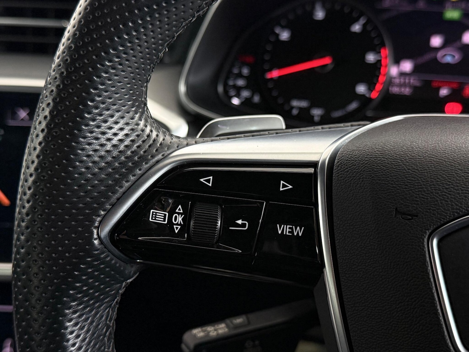 Used Audi A6 Saloon 2021 for sale - 77246873: Photo 19