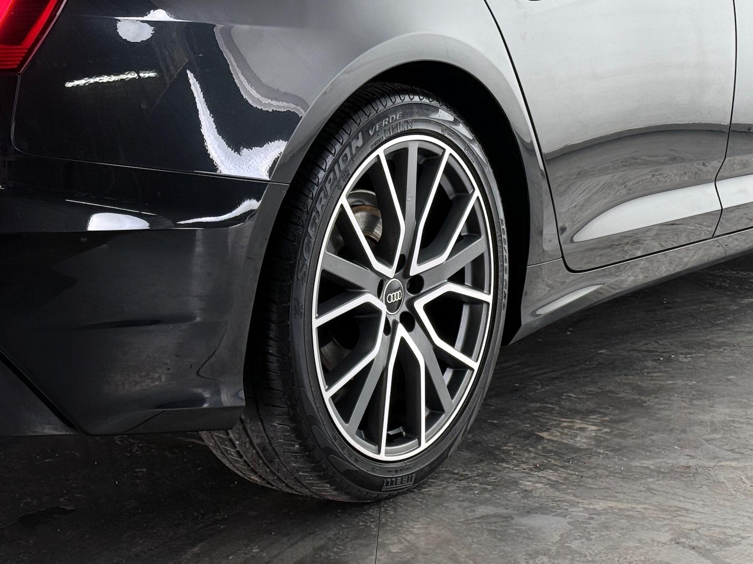 Used Audi A6 Saloon 2021 for sale - 77246873: Photo 8