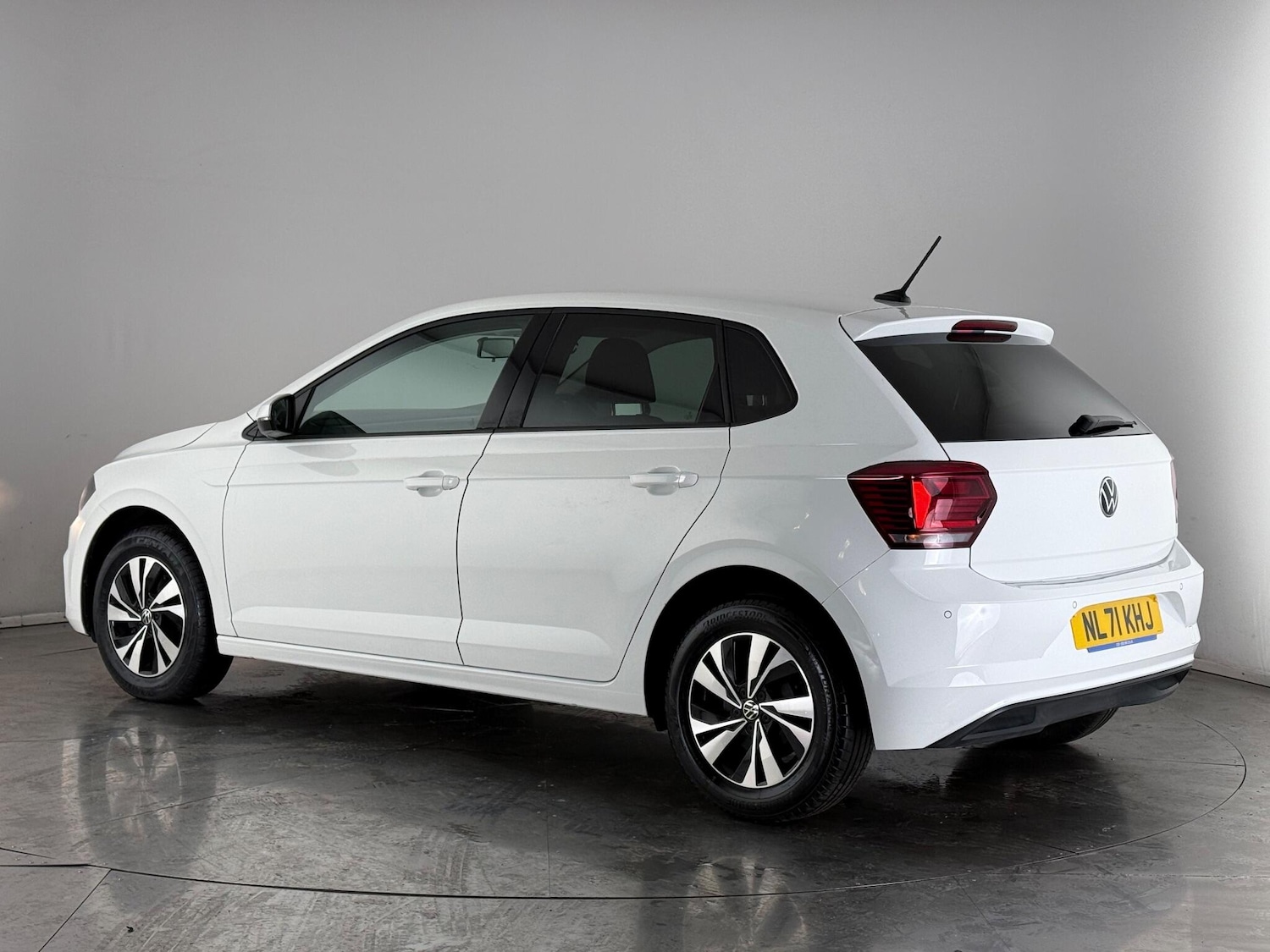 Used Volkswagen Polo 2021 for sale - 76468313: Photo 4