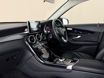 Used Mercedes-Benz GLC 2018 for sale - 78867152: Photo