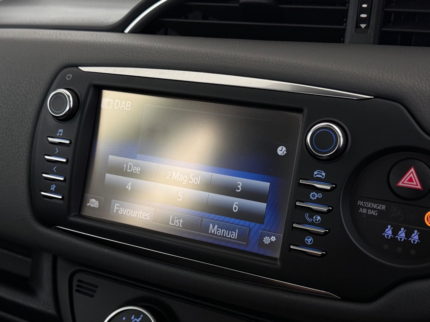 Used Toyota Yaris 2019 for sale - 77216479: Photo 28