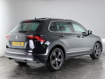 Used Volkswagen Tiguan 2019 for sale - 76975896: Photo