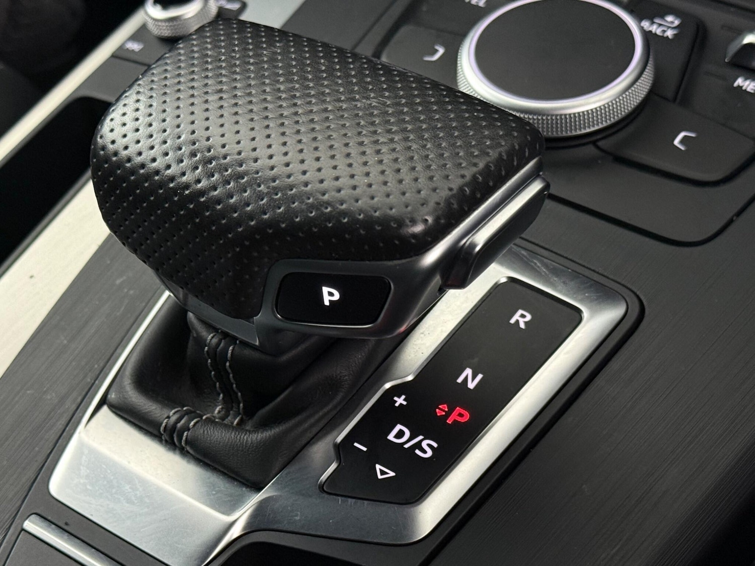 Used Audi Q5 2017 for sale - 77216585: Photo 33