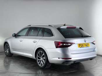Used Skoda Superb 2017 for sale - 74557966: Photo