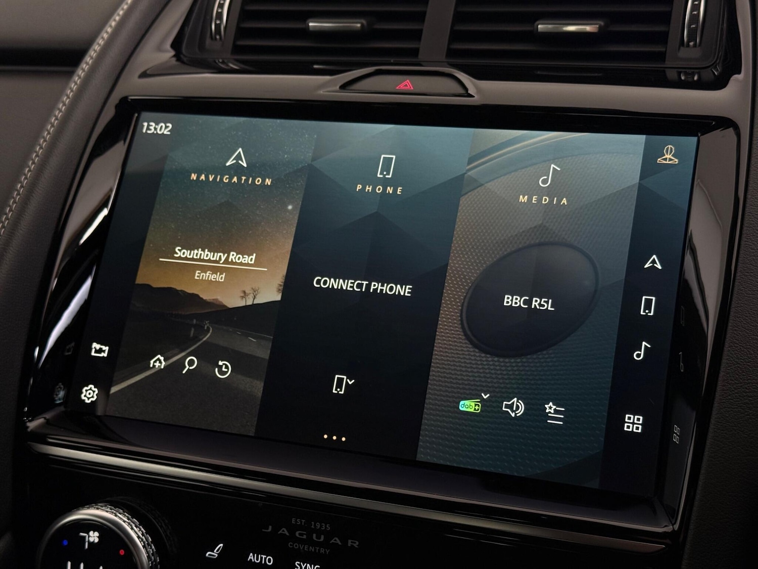 Used Jaguar E-Pace 2021 for sale - 77456607: Photo 26