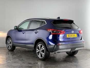 Used Nissan Qashqai 2018 for sale - 77180931: Photo