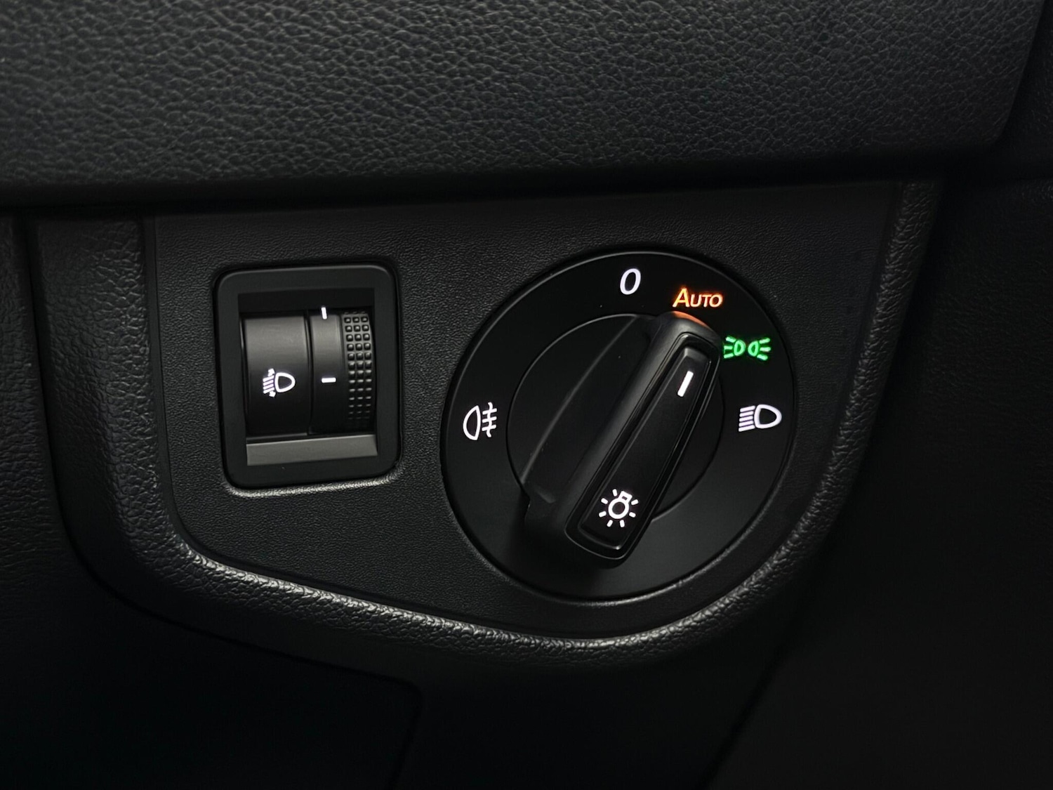 Used Volkswagen Polo 2023 for sale - 77244051: Photo 33