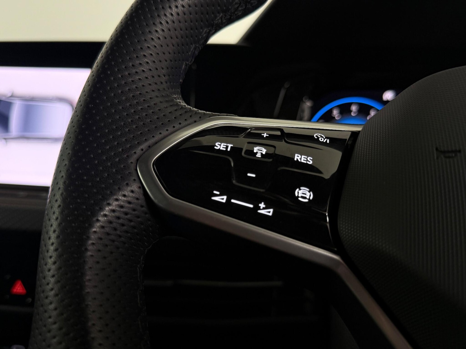 Used Volkswagen Golf 2024 for sale - 76468513: Photo 26