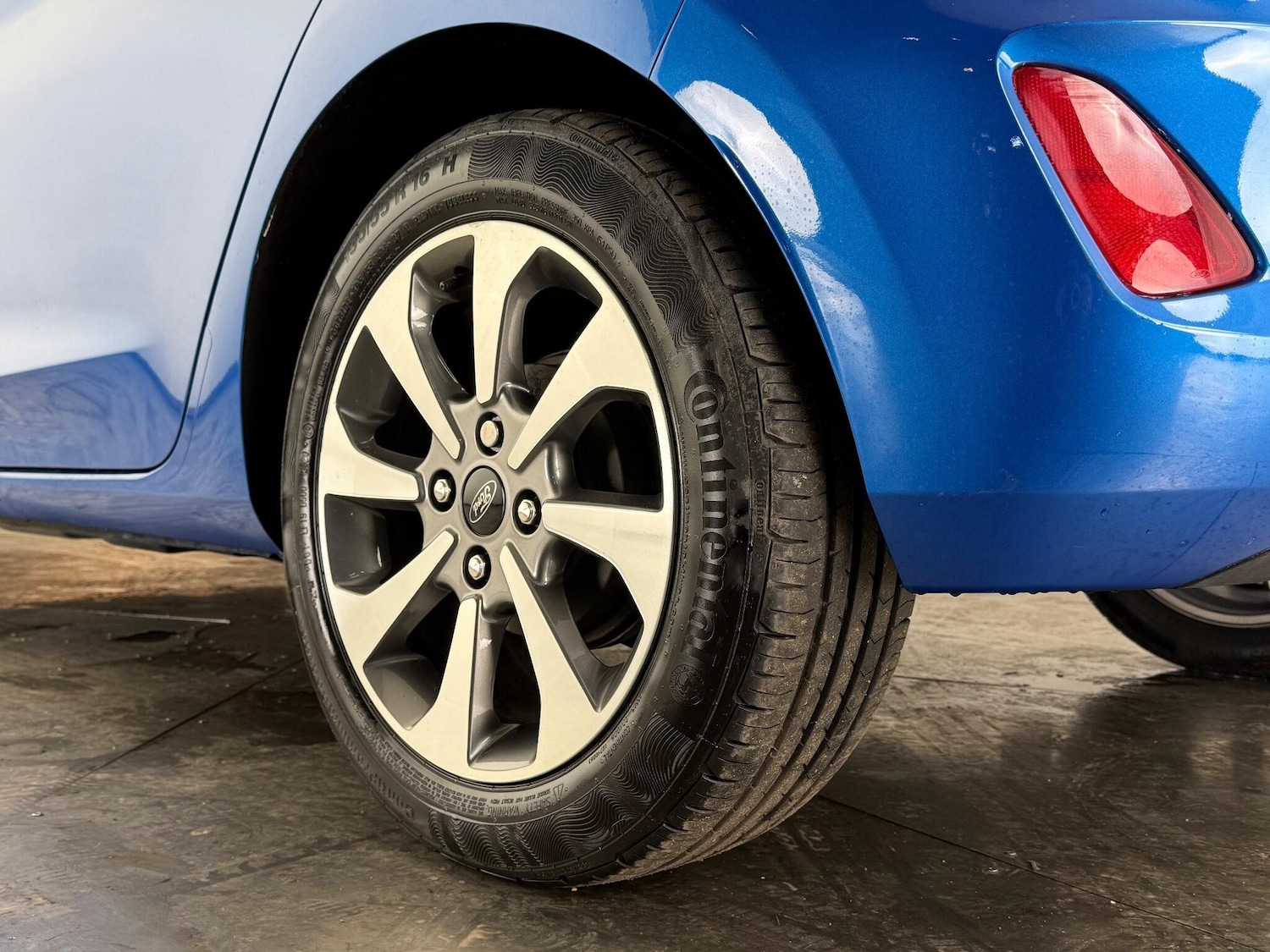 Used Ford Fiesta 2020 for sale - 77221877: Photo 9