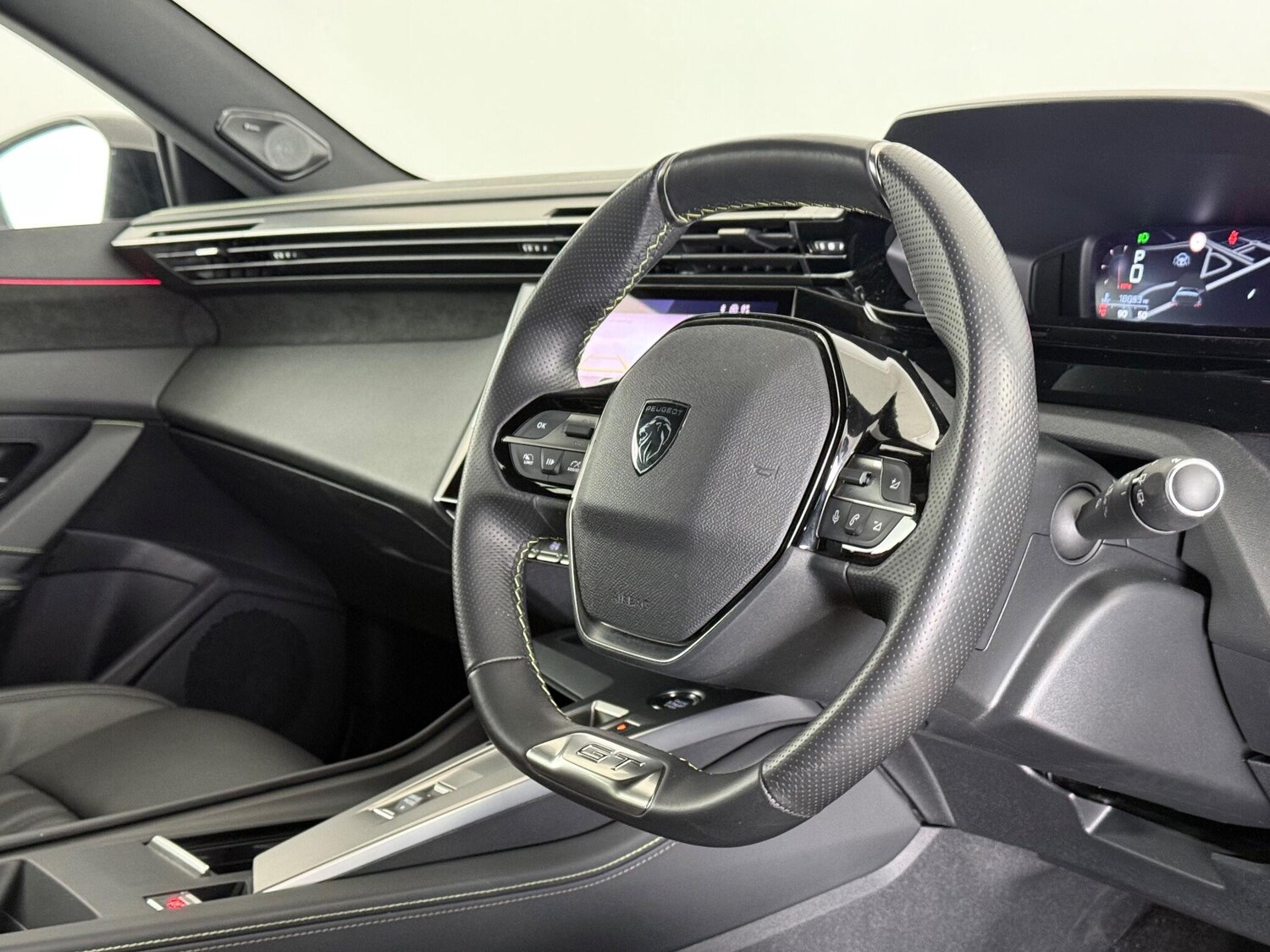 Used Peugeot 308 2022 for sale - 77246203: Photo 18