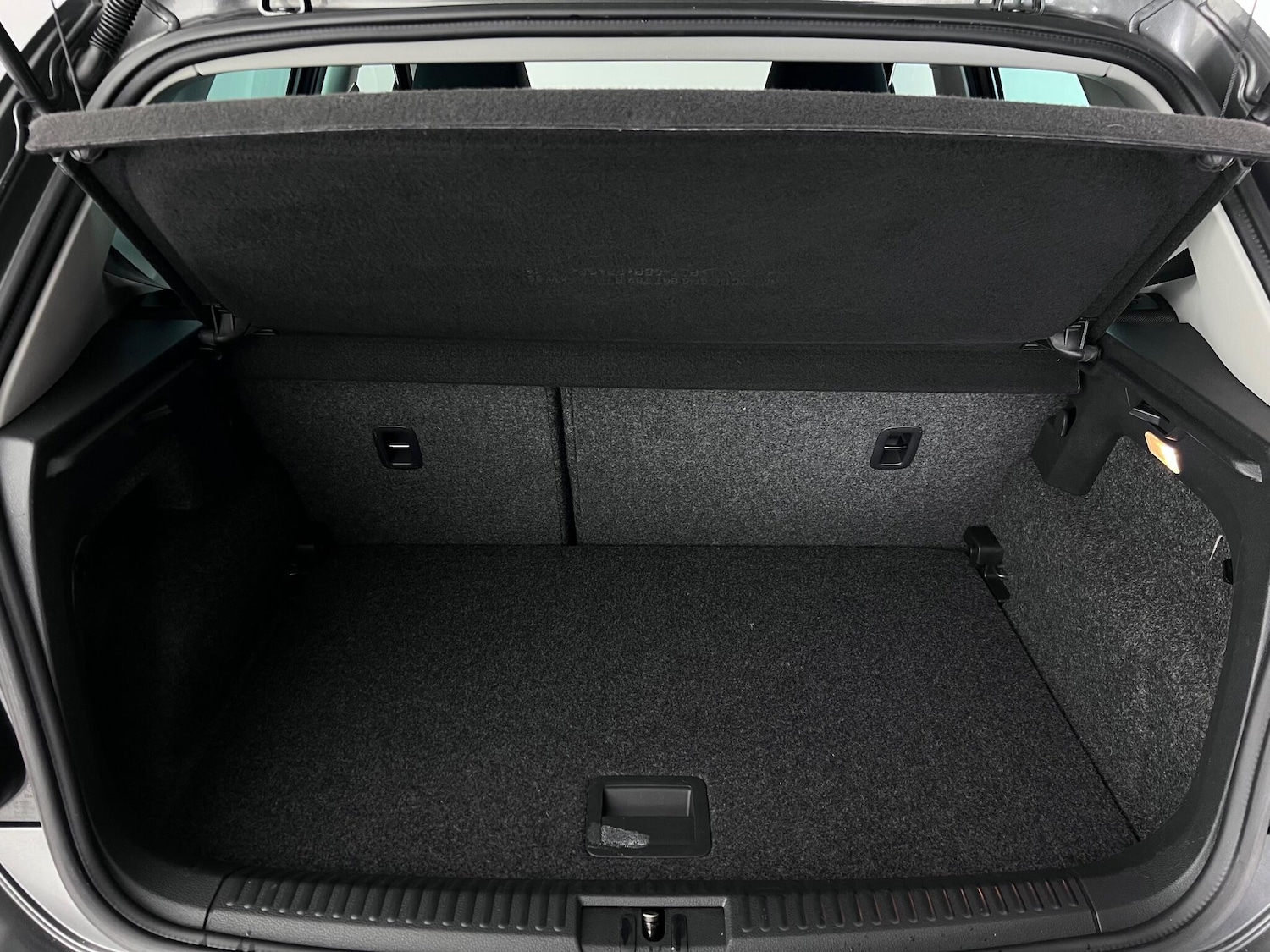 Used Volkswagen Polo 2016 for sale - 77243988: Photo 10